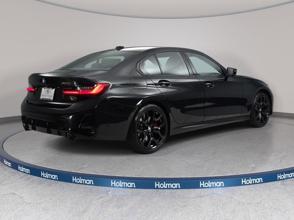 New 2026 BMW 330i xDrive Sedan w/ M Sport Package AWD/4WD image 5