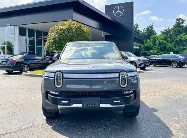 Used 2024 Rivian R1S Adventure AWD/4WD image 3