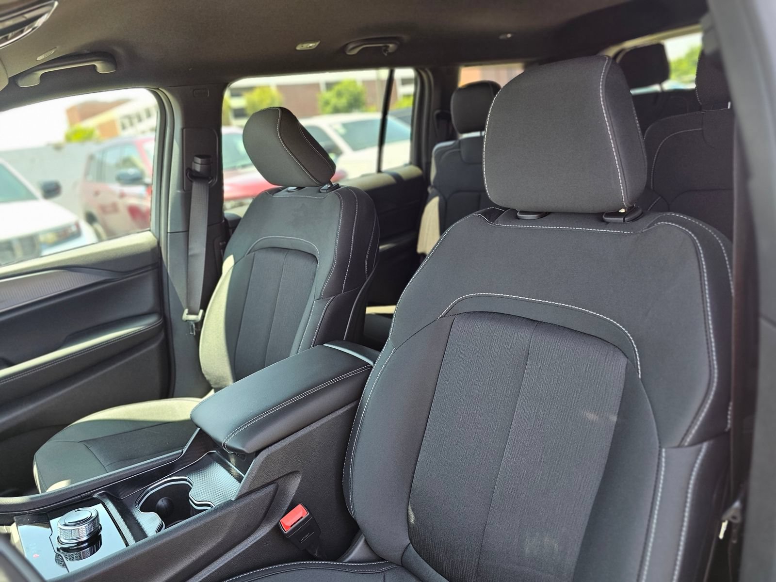 New 2026 Jeep Grand Cherokee L Laredo RWD image 23