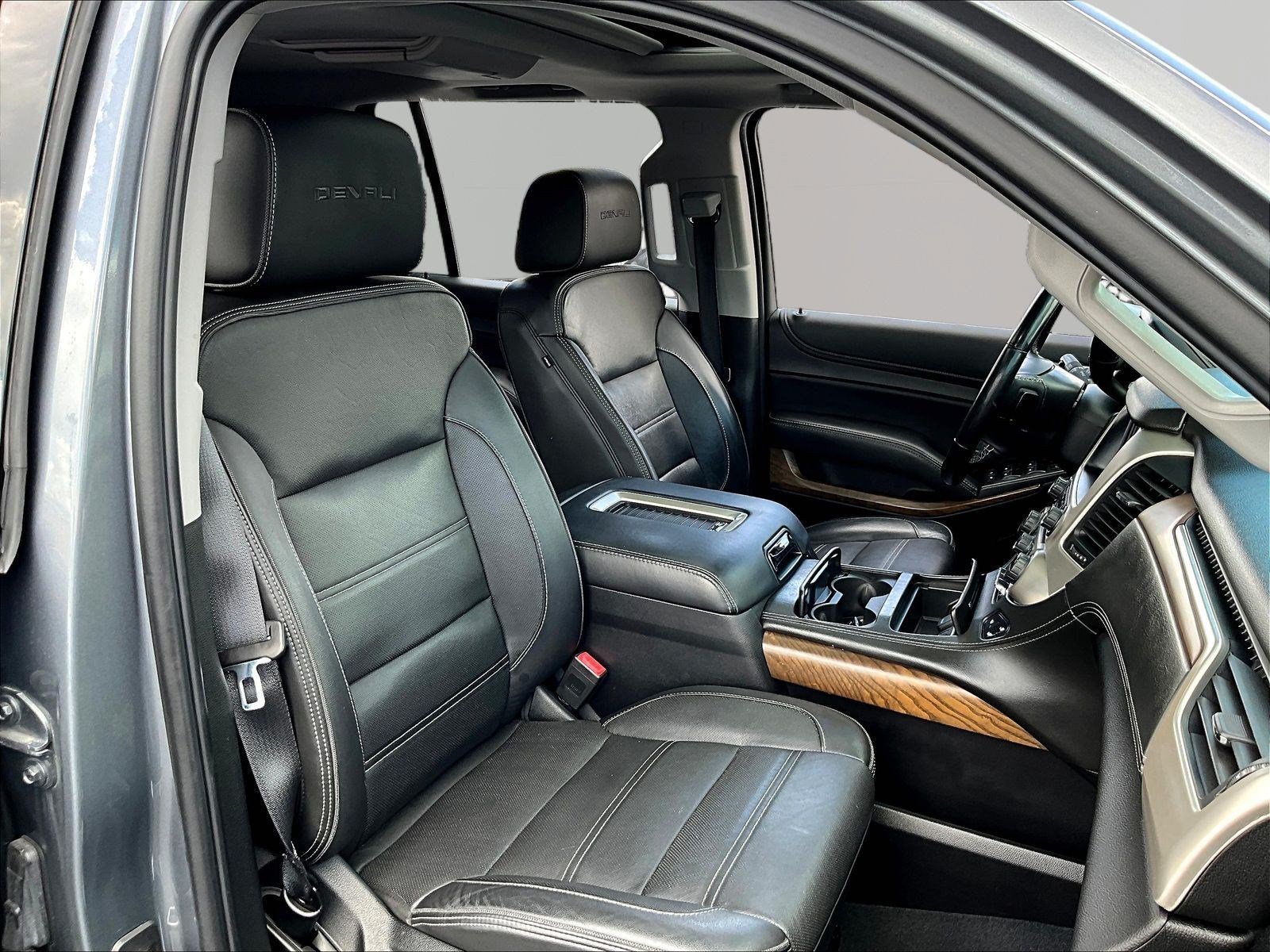 Used 2019 GMC Yukon XL Denali w/ Denali Ultimate Package AWD/4WD image 29