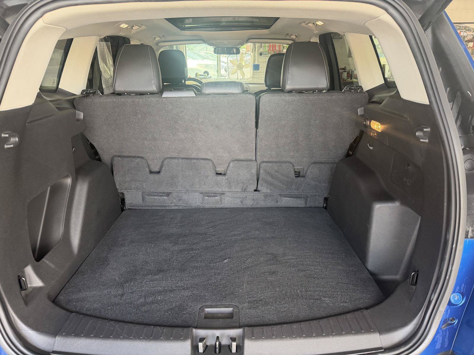 Used 2019 Ford Escape SEL AWD/4WD image 28