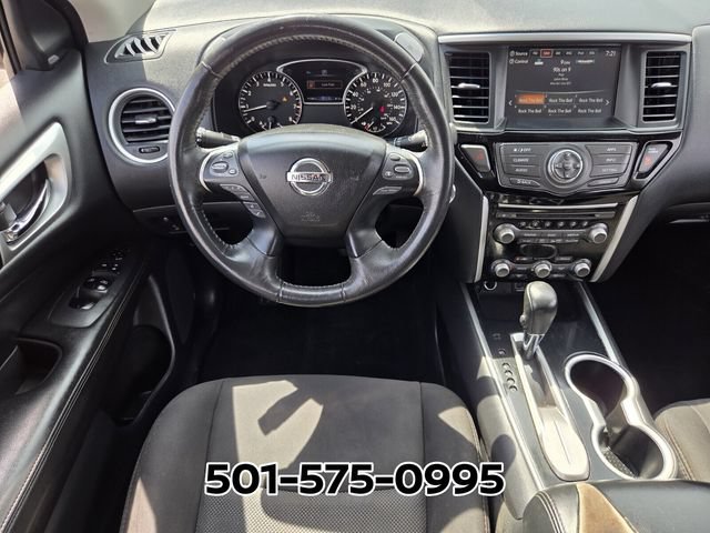 Used 2020 Nissan Pathfinder SV FWD image 12