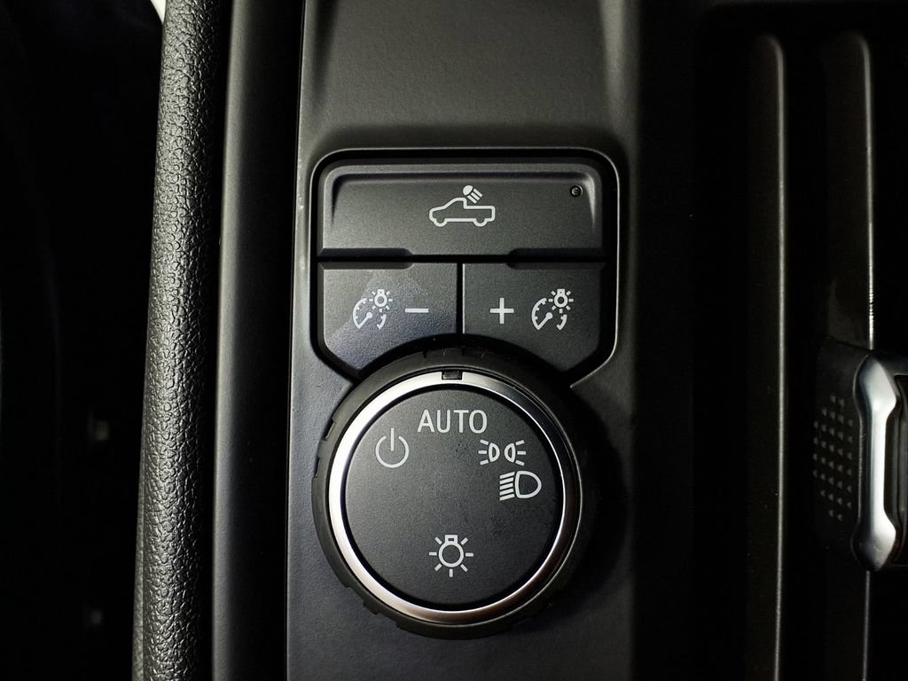 Used 2023 Chevrolet Silverado 1500 Custom w/ LPO, Dark Essentials Package RWD image 24