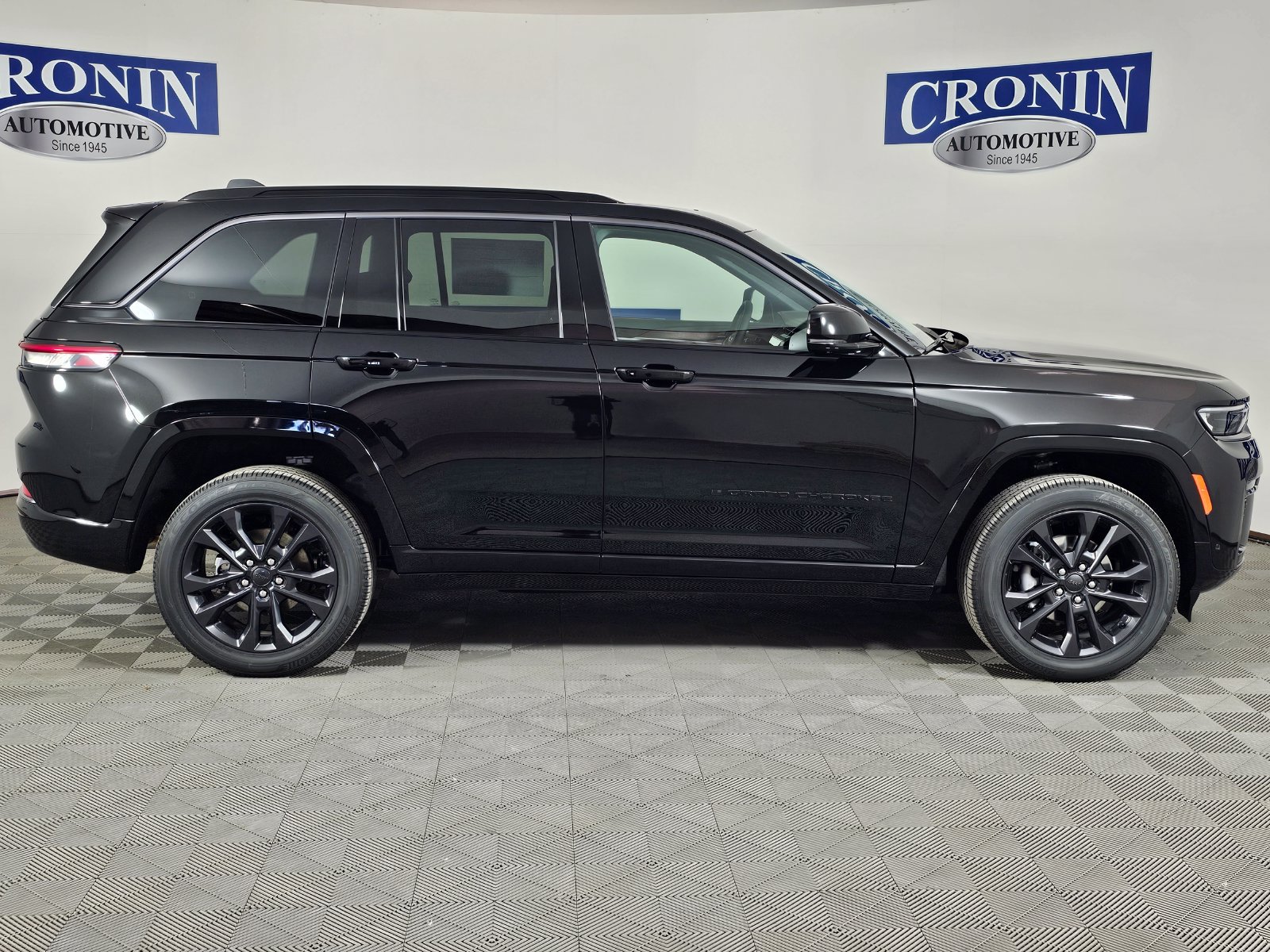 New 2026 Jeep Grand Cherokee Limited AWD/4WD image 6