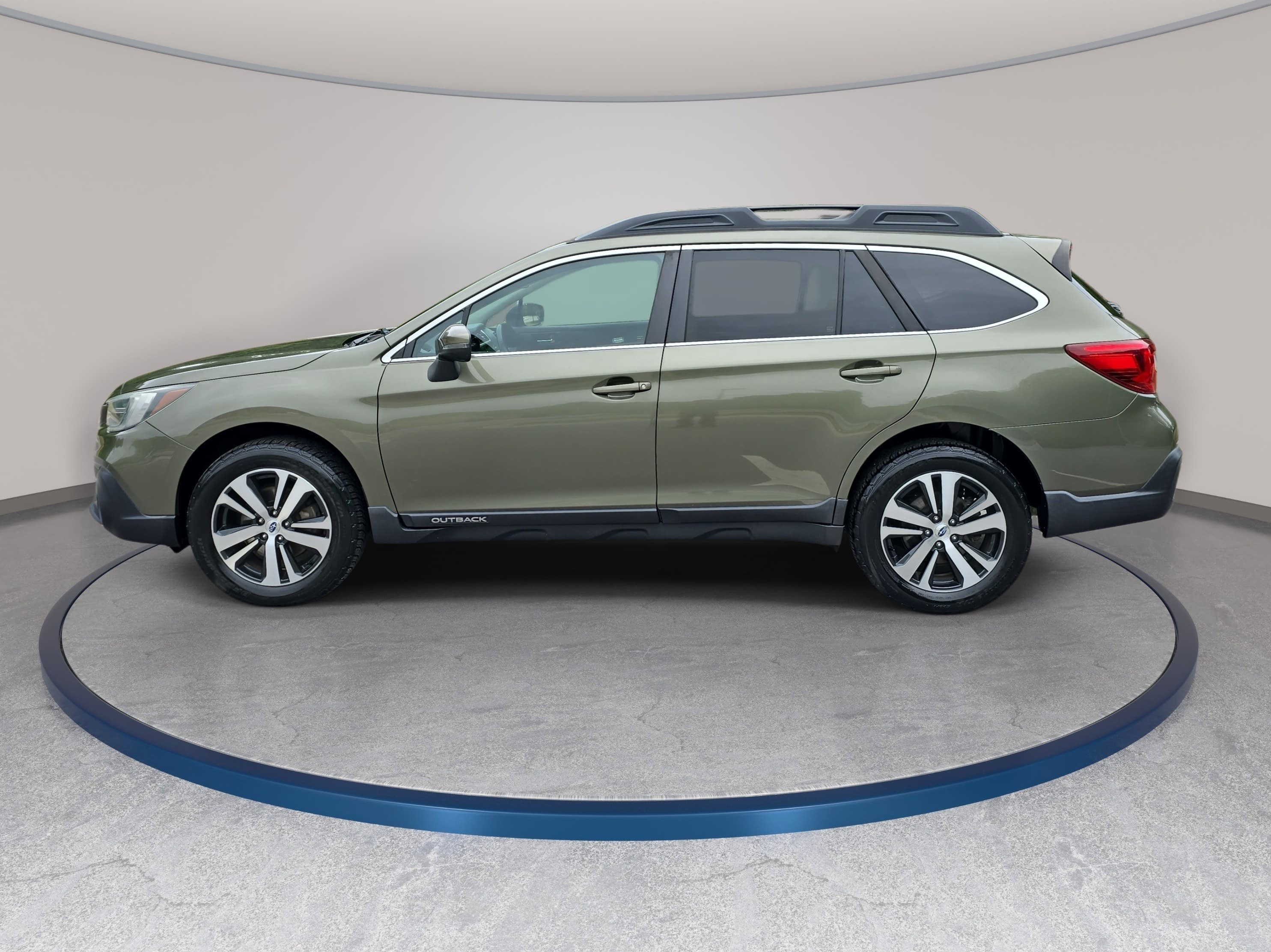 Used 2019 Subaru Outback 2.5i Limited AWD/4WD image 8