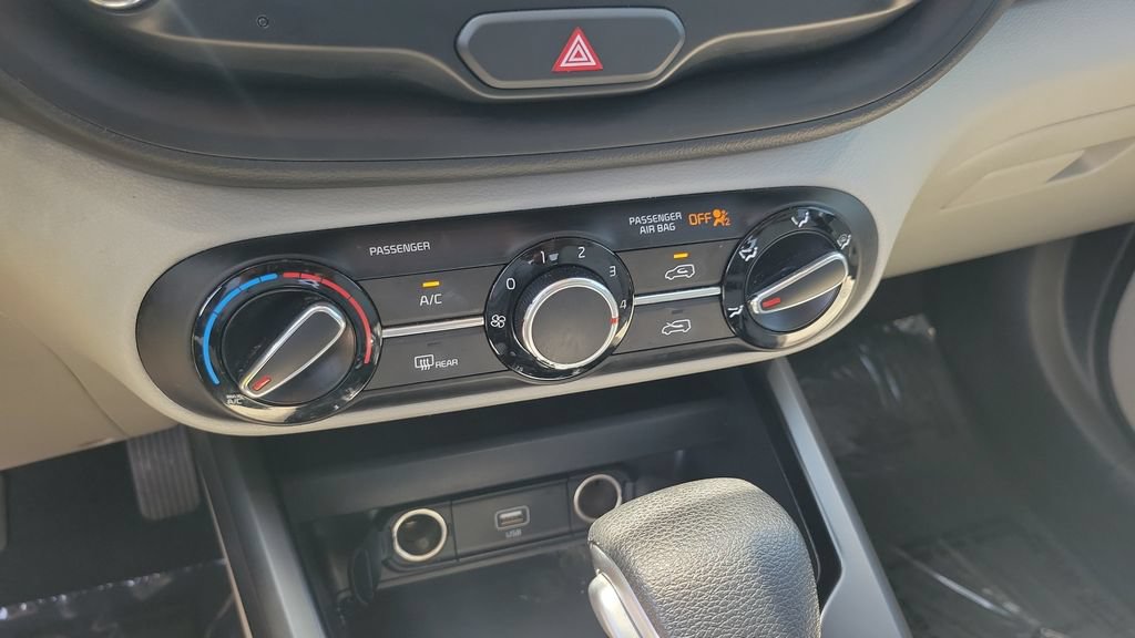 Used 2022 Kia Soul LX w/ Technology Package FWD image 15