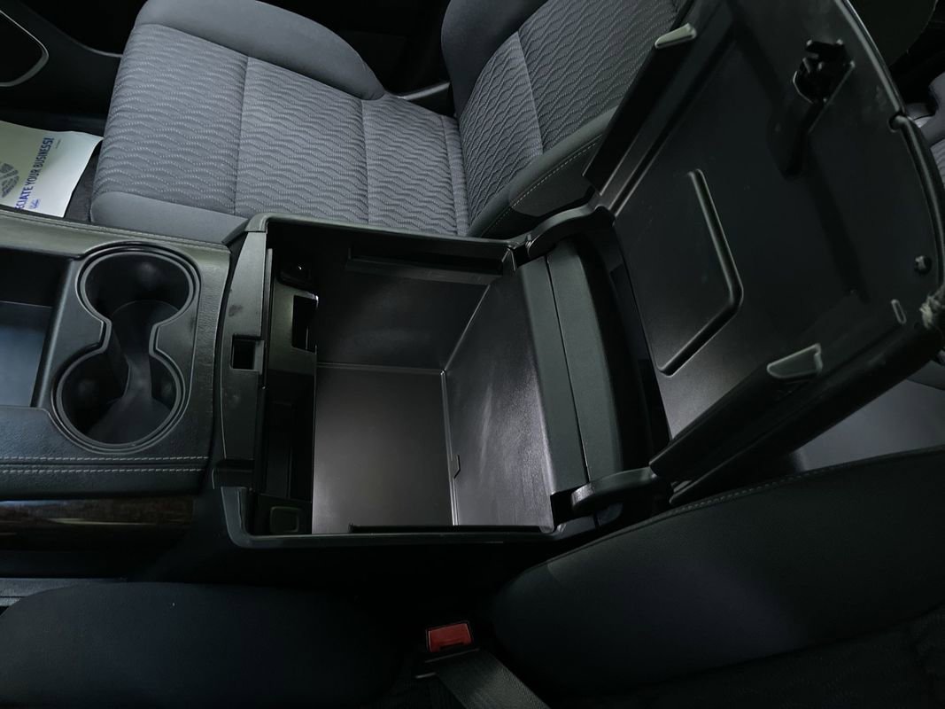 Used 2019 GMC Yukon SLE w/ SLE Value Package image 25