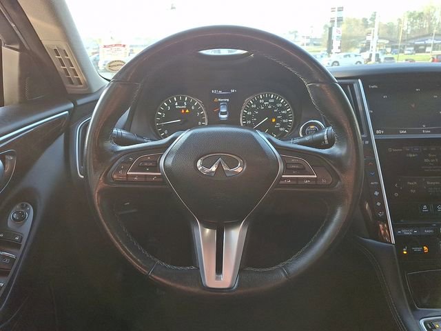 Used 2018 INFINITI Q50 Luxe w/ Essential Package (3.0T Luxe) image 19