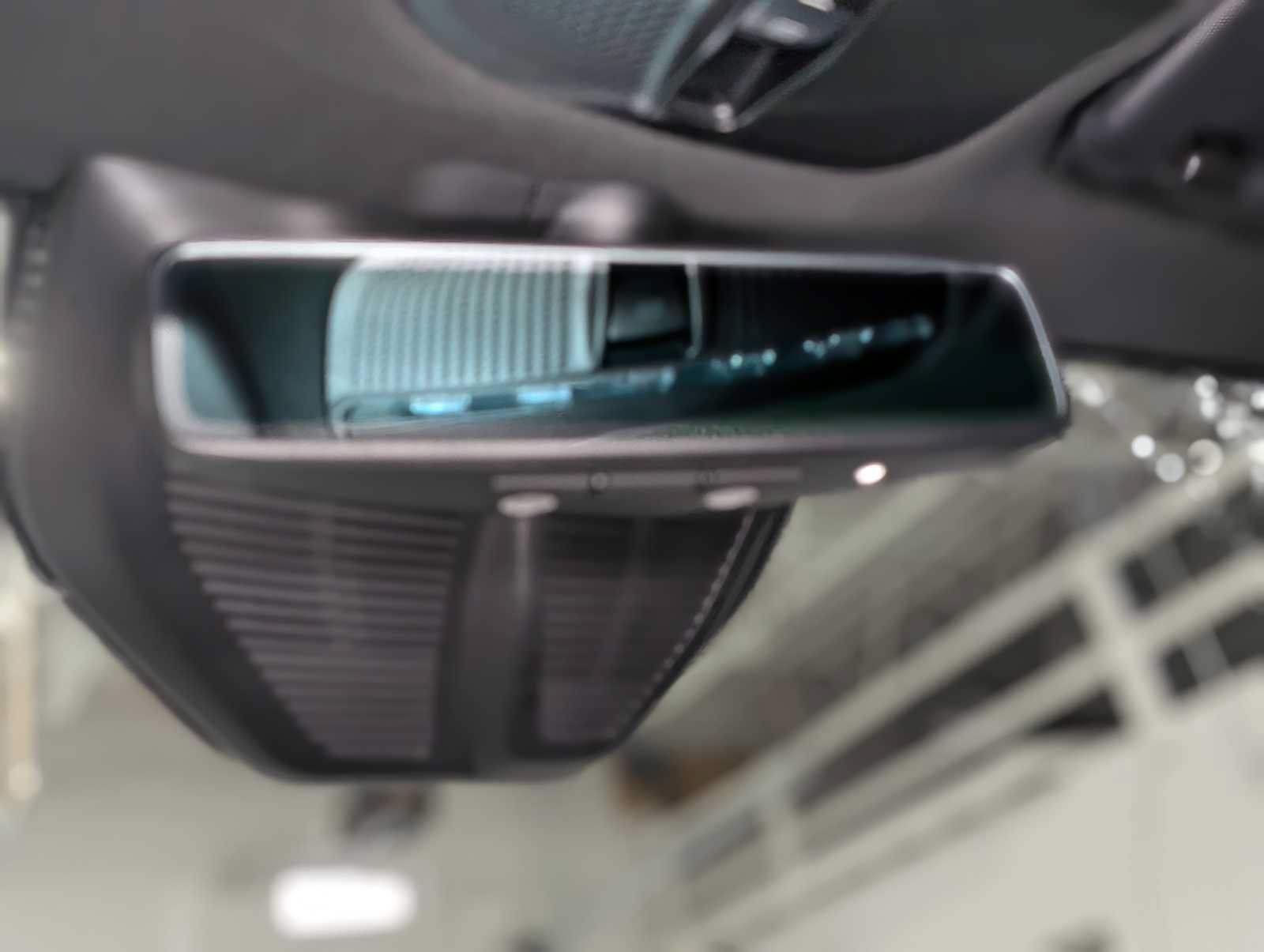 Certified 2020 Mercedes-Benz GLC 300 4MATIC image 31