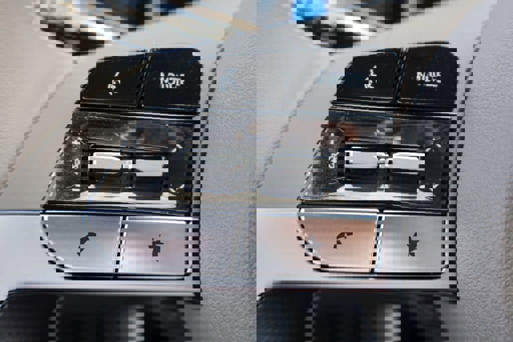 New 2026 Hyundai Elantra Sport image 16