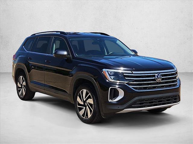 Used 2025 Volkswagen Atlas SE FWD image 3