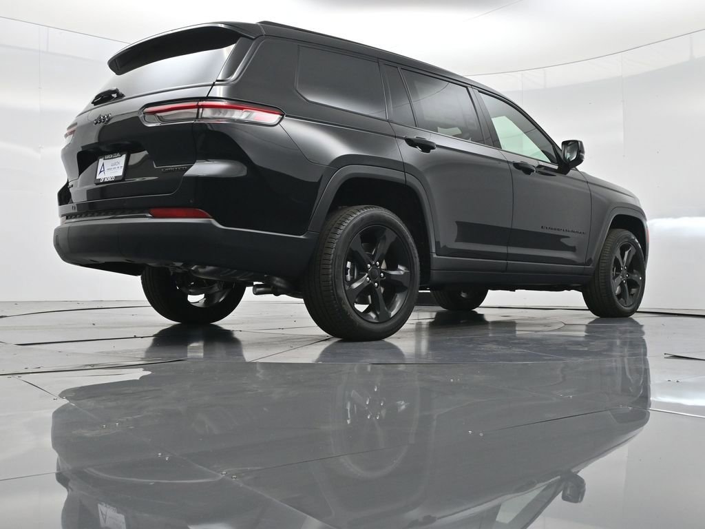 New 2025 Jeep Grand Cherokee L Limited w/ Black Appearance Package image 44
