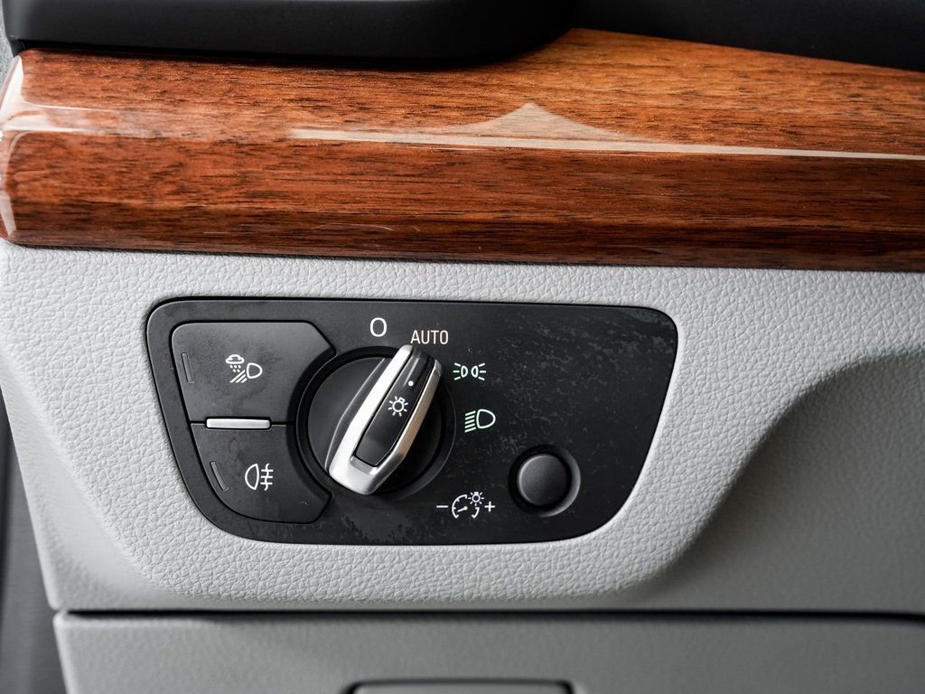 Used 2023 Audi Q5 2.0T Premium Plus image 10