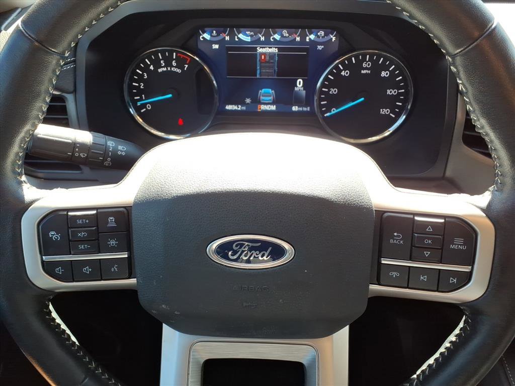 Used 2023 Ford Expedition XLT image 12