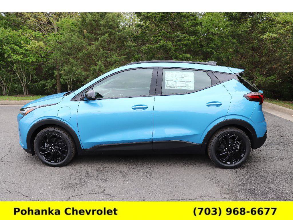 New 2027 Chevrolet Bolt RS w/ Technology Package FWD image 4
