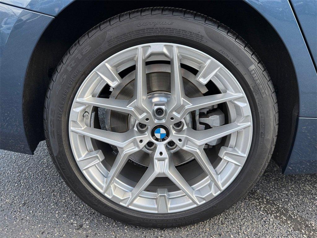 Certified 2025 BMW 330i xDrive Sedan w/ Premium Package image 17