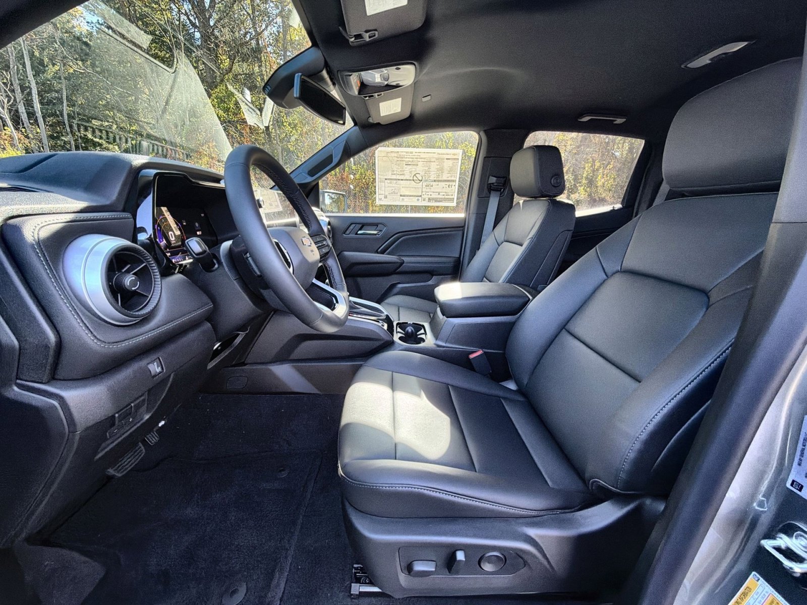 New 2026 Chevrolet Colorado LT w/ LT Convenience Package image 13