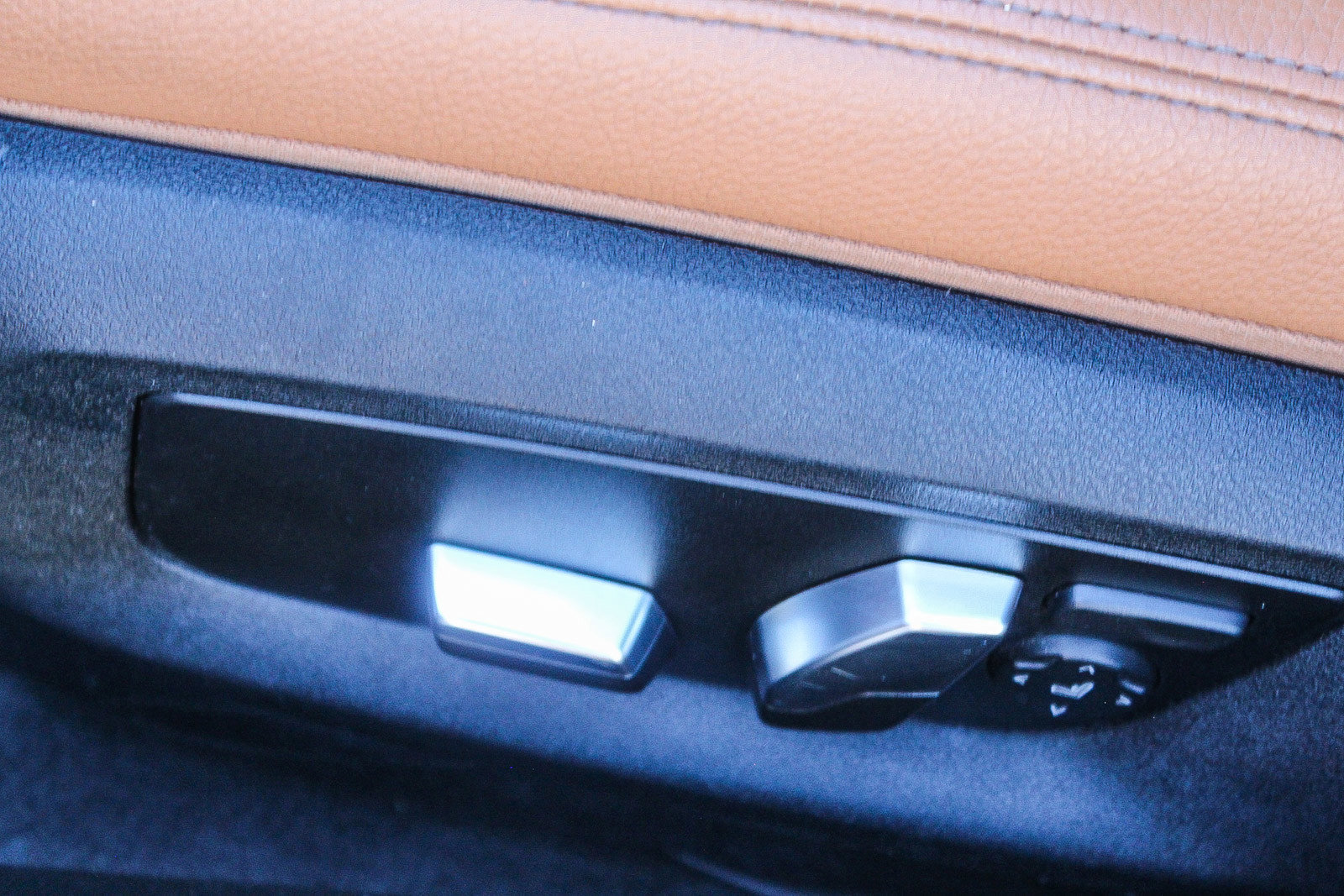 Used 2019 BMW 540i image 21