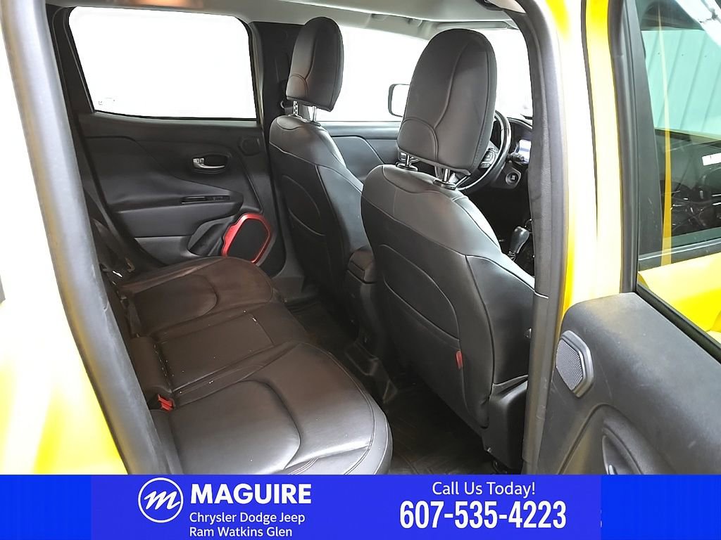Used 2015 Jeep Renegade Trailhawk w/ Premium Leather Group AWD/4WD image 20
