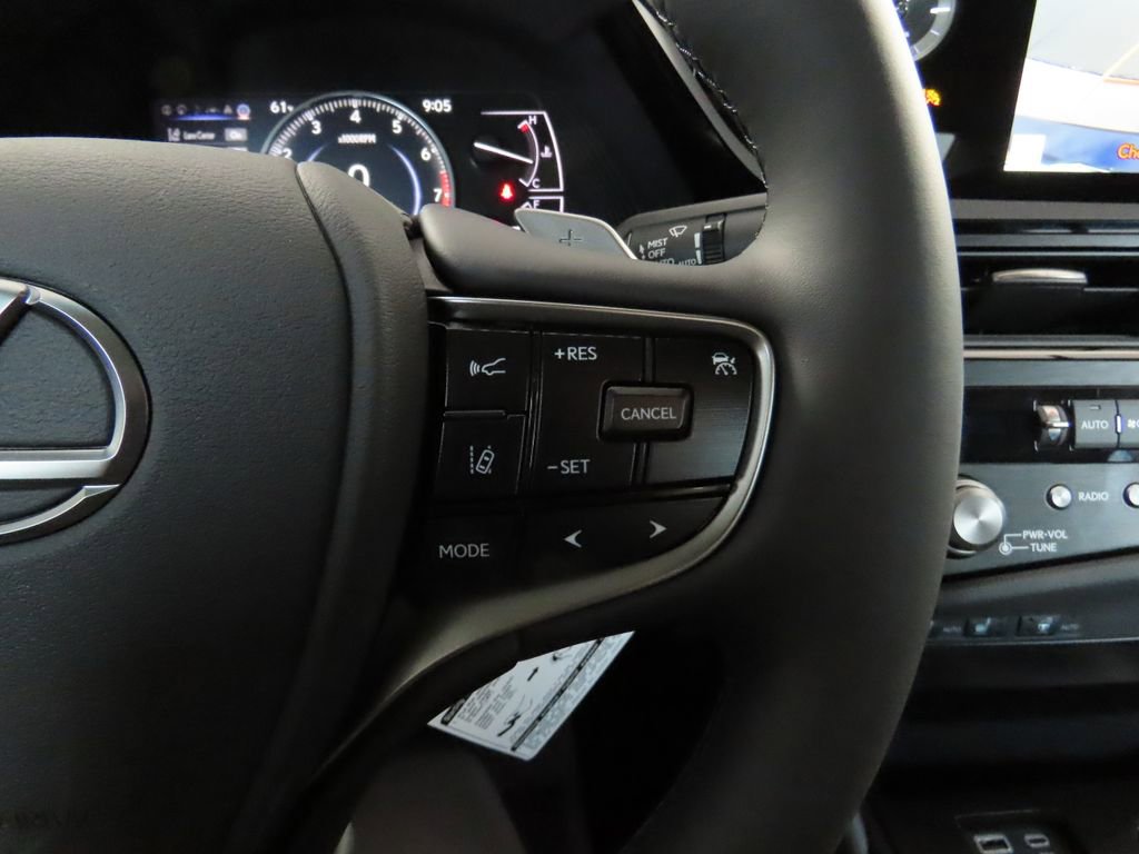 Certified 2025 Lexus ES 350 w/ Premium Package image 12