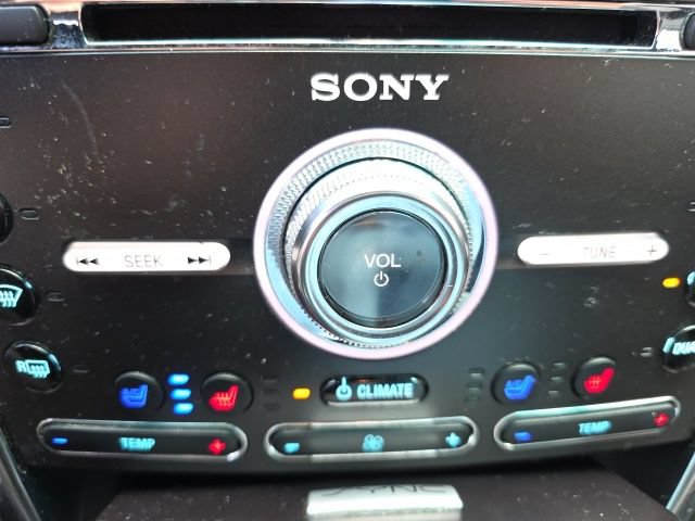 Used 2016 Ford Explorer Limited AWD/4WD image 18