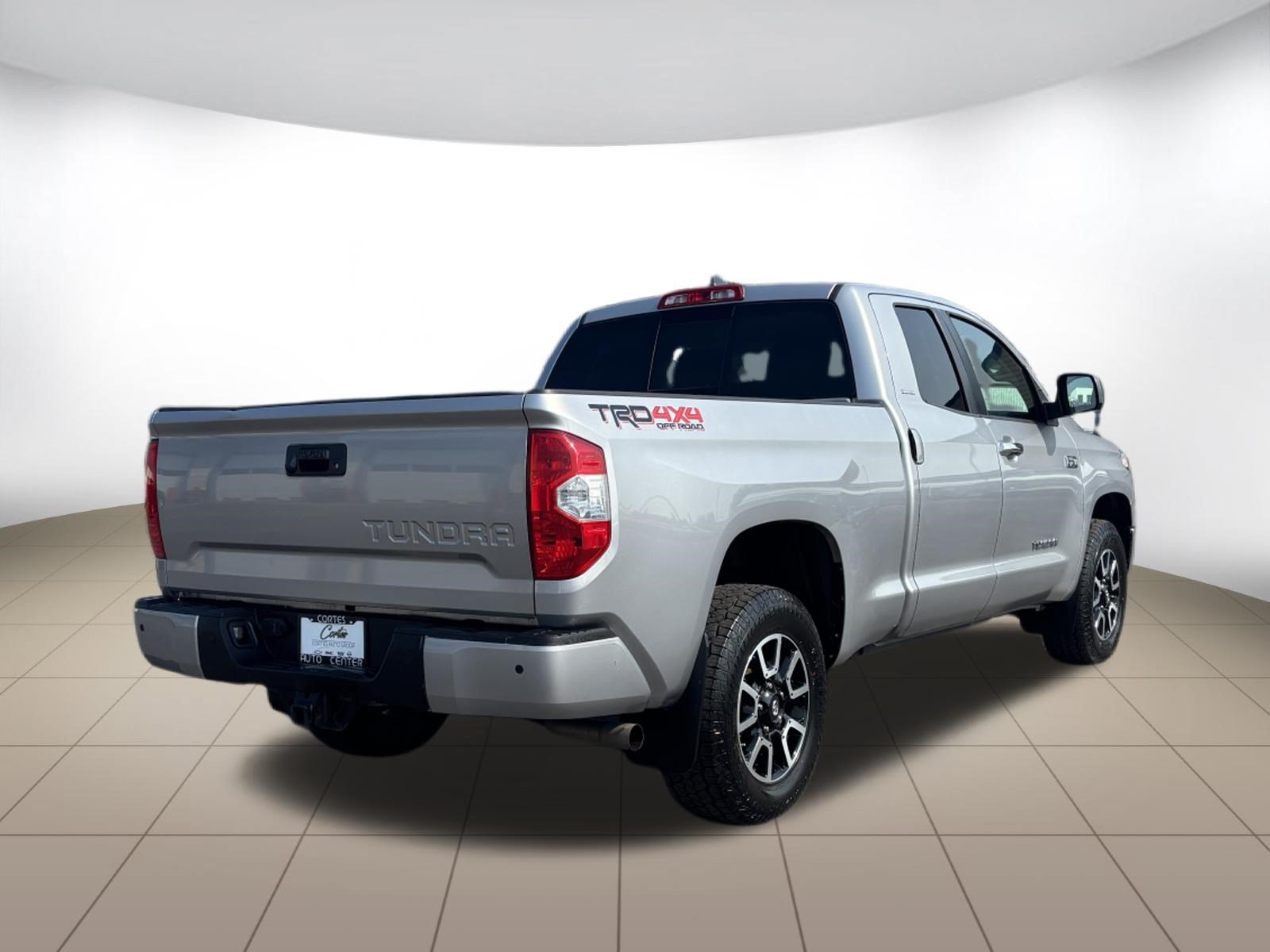 Used 2020 Toyota Tundra Limited w/ Limited Premium Package AWD/4WD image 7