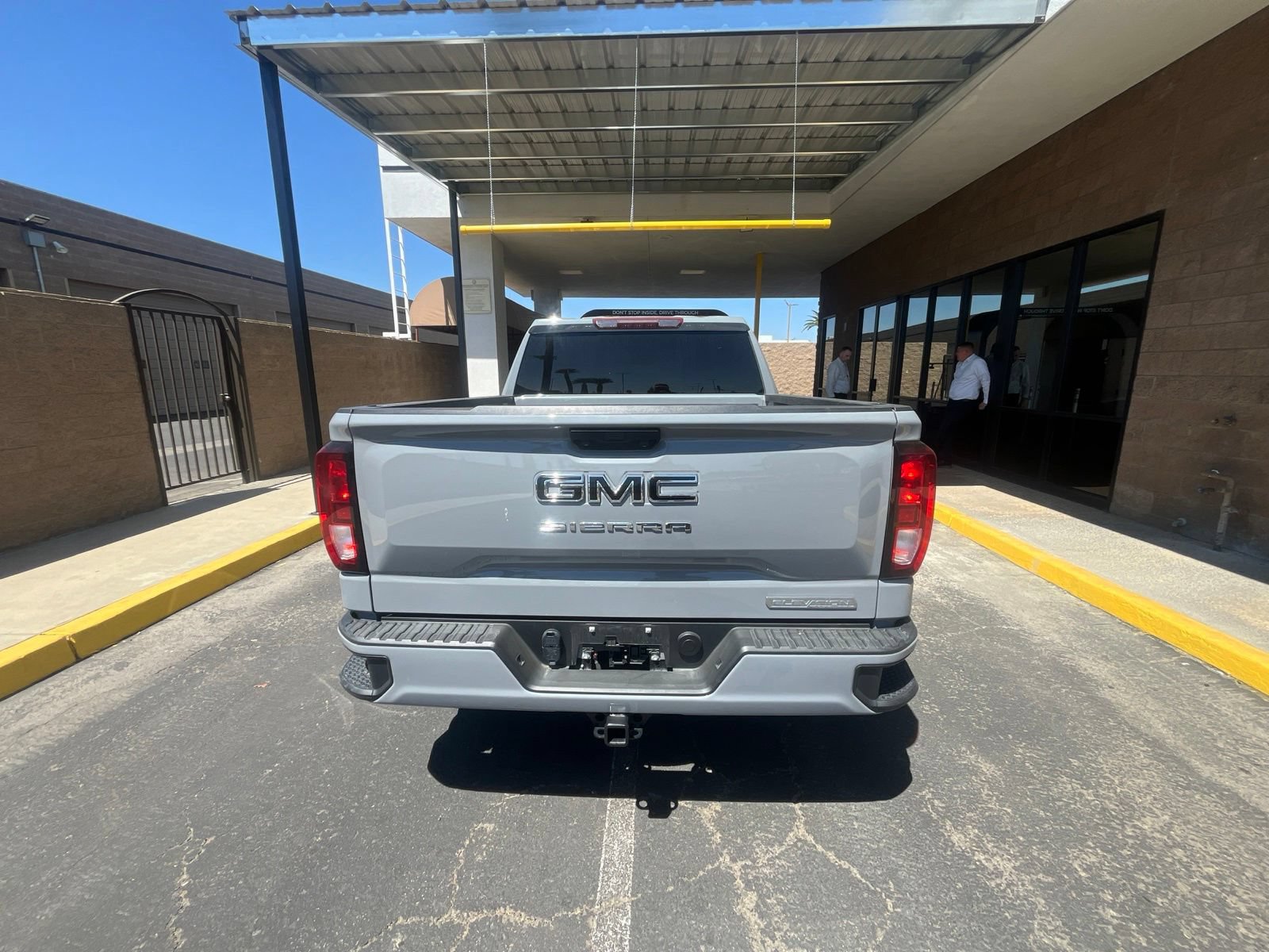 Used 2024 GMC Sierra 1500 Elevation RWD image 5