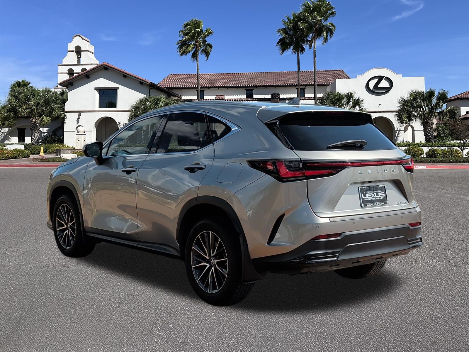 Certified 2024 Lexus NX 350 AWD w/ Vision Package image 4
