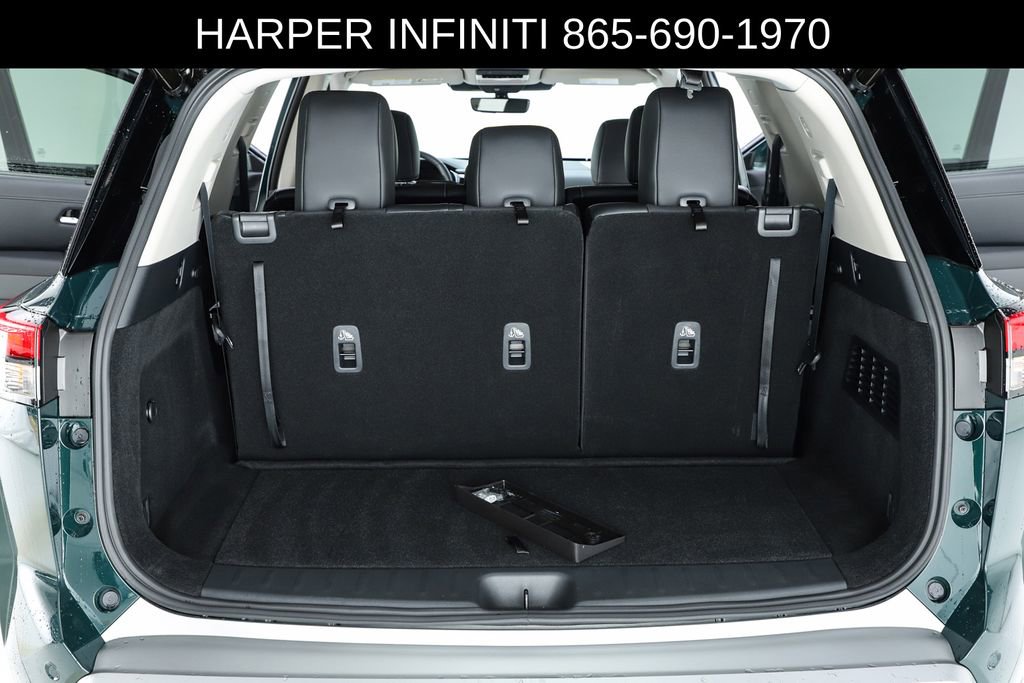 Used 2025 Nissan Pathfinder SL image 29