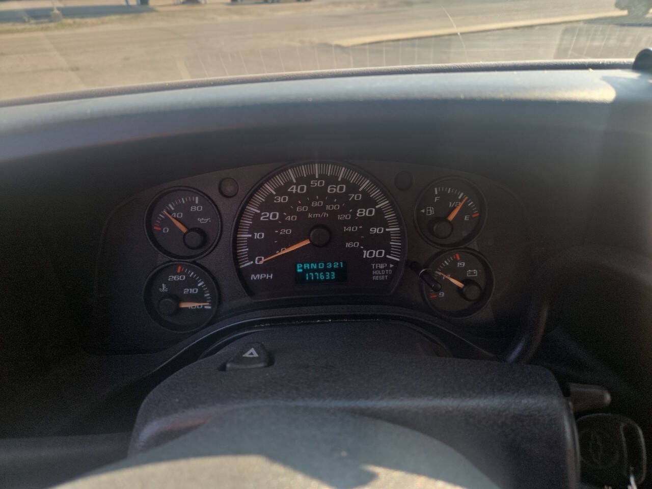 Used 2007 Chevrolet Express 2500 RWD image 16
