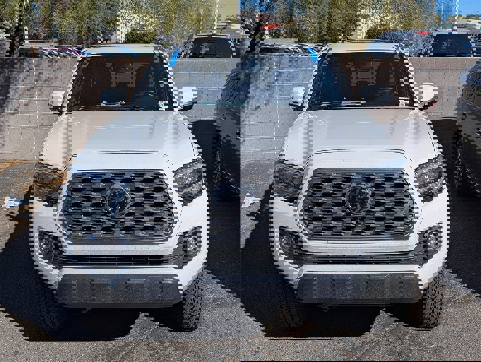 Used 2023 Toyota Tacoma TRD Off-Road image 2