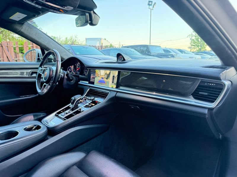 Used 2018 Porsche Panamera Turbo Sport Turismo w/ Sport Package AWD/4WD image 29