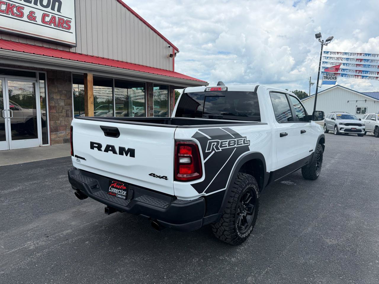 Used 2026 RAM 1500 Rebel w/ Rebel Level 1 Equipment Group AWD/4WD image 4