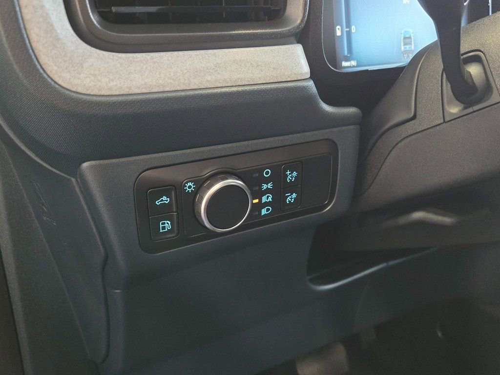 New 2025 Ford Maverick XLT w/ XLT Luxury Package image 10