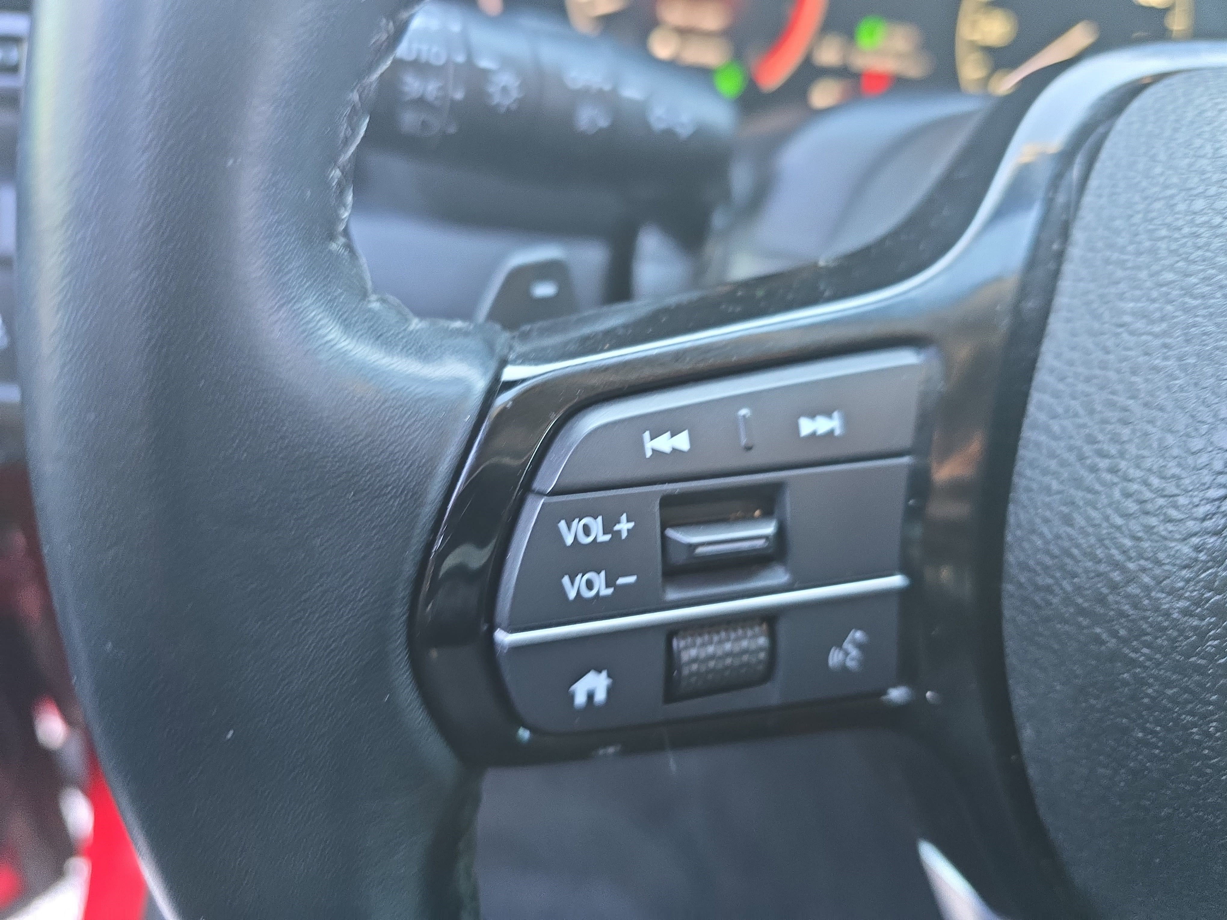 Used 2024 Honda Pilot Touring image 19