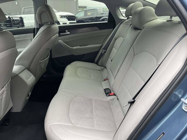 Used 2017 Hyundai Sonata Sport w/ Value Edition Package 02 FWD image 15