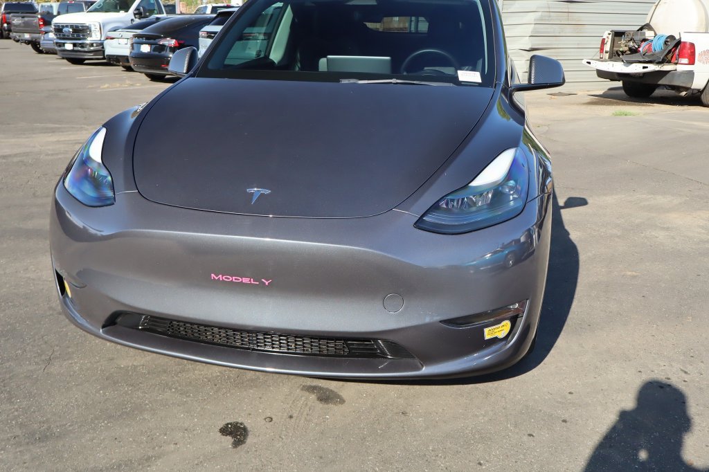 Used 2023 Tesla Model Y Performance AWD/4WD image 9