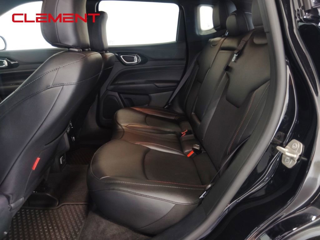 Used 2024 Jeep Compass Trailhawk image 37