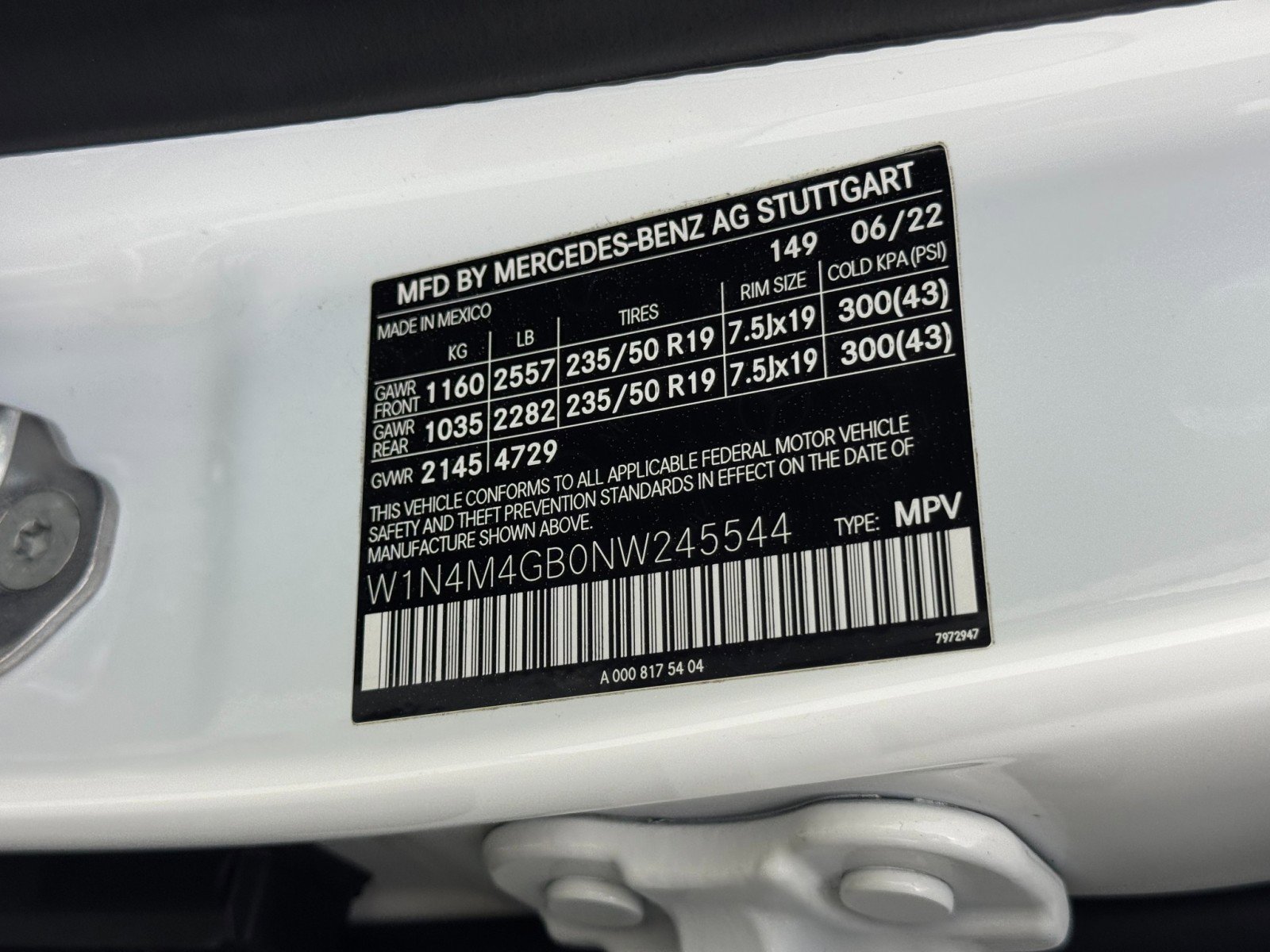 Used 2022 Mercedes-Benz GLB 250 w/ Premium Package Lite image 46