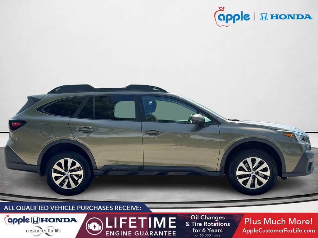 Used 2021 Subaru Outback Premium AWD/4WD image 2