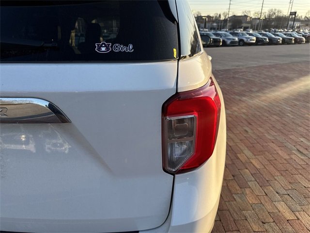 Used 2021 Ford Explorer Limited w/ Equipment Group 301A image 11