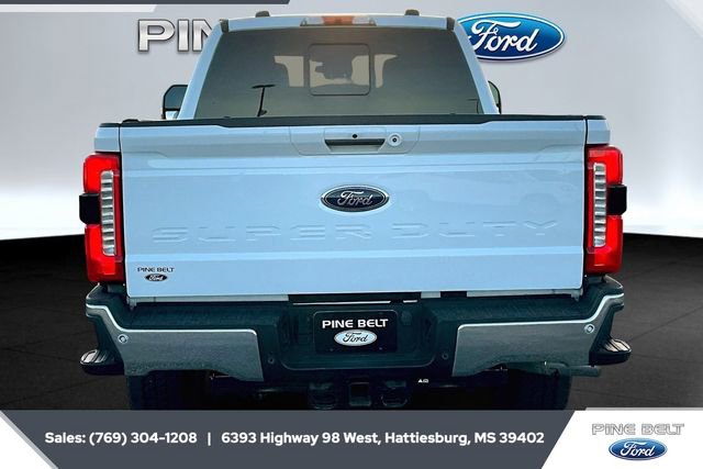 Used 2023 Ford F250 Lariat w/ Tow Technology Package image 4
