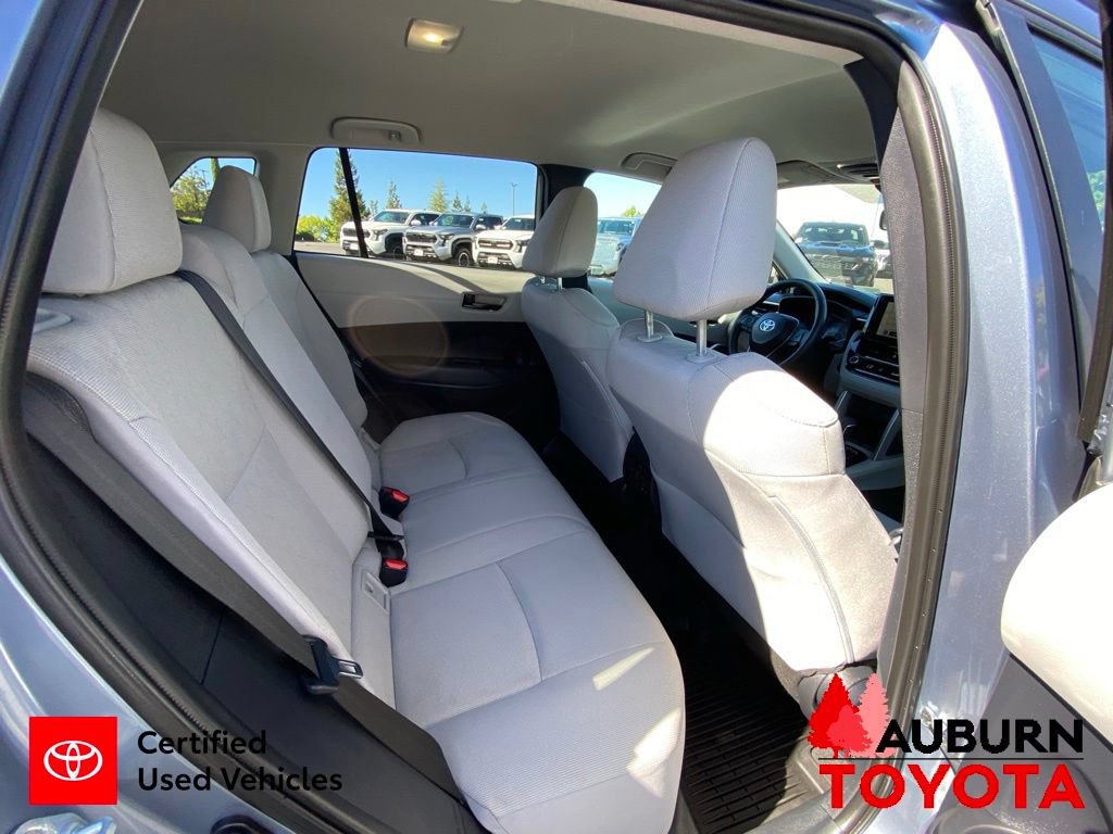 Certified 2024 Toyota Corolla Cross LE AWD/4WD image 18