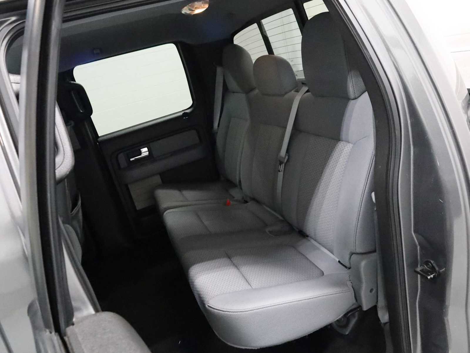 Used 2012 Ford F150 XLT w/ XLT Chrome Pkg AWD/4WD image 32