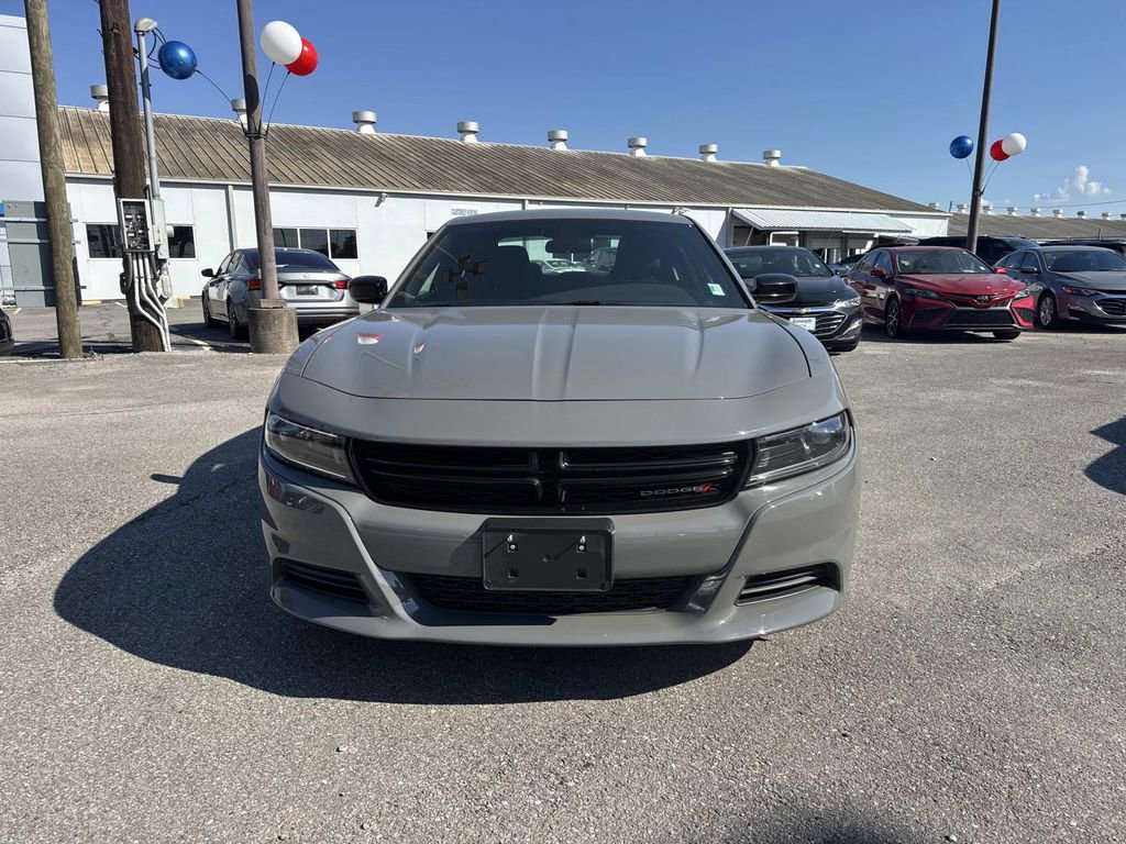 Used 2023 Dodge Charger SXT image 2