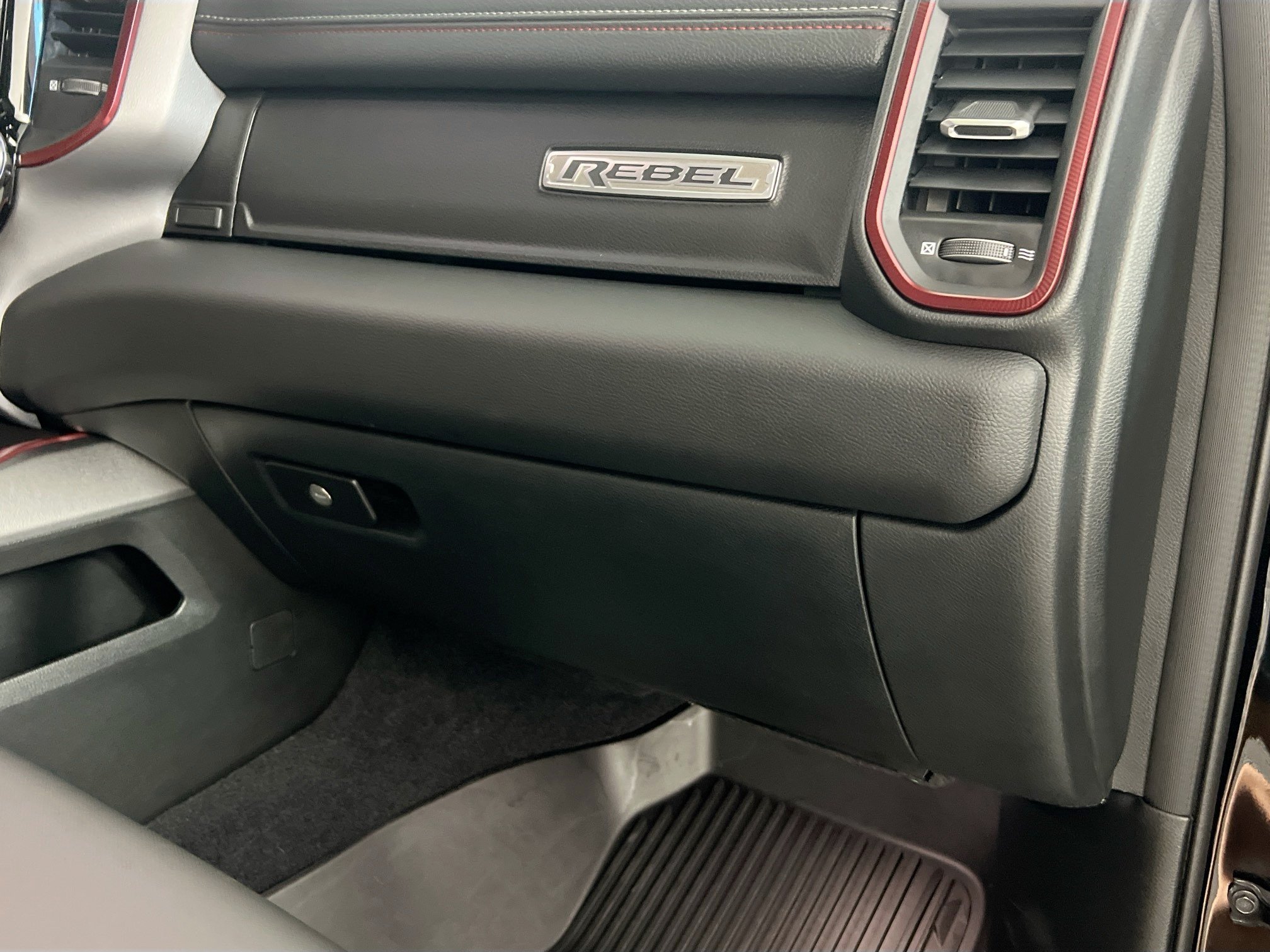 Used 2025 RAM 1500 Rebel w/ Rebel Level 1 Equipment Group AWD/4WD image 35