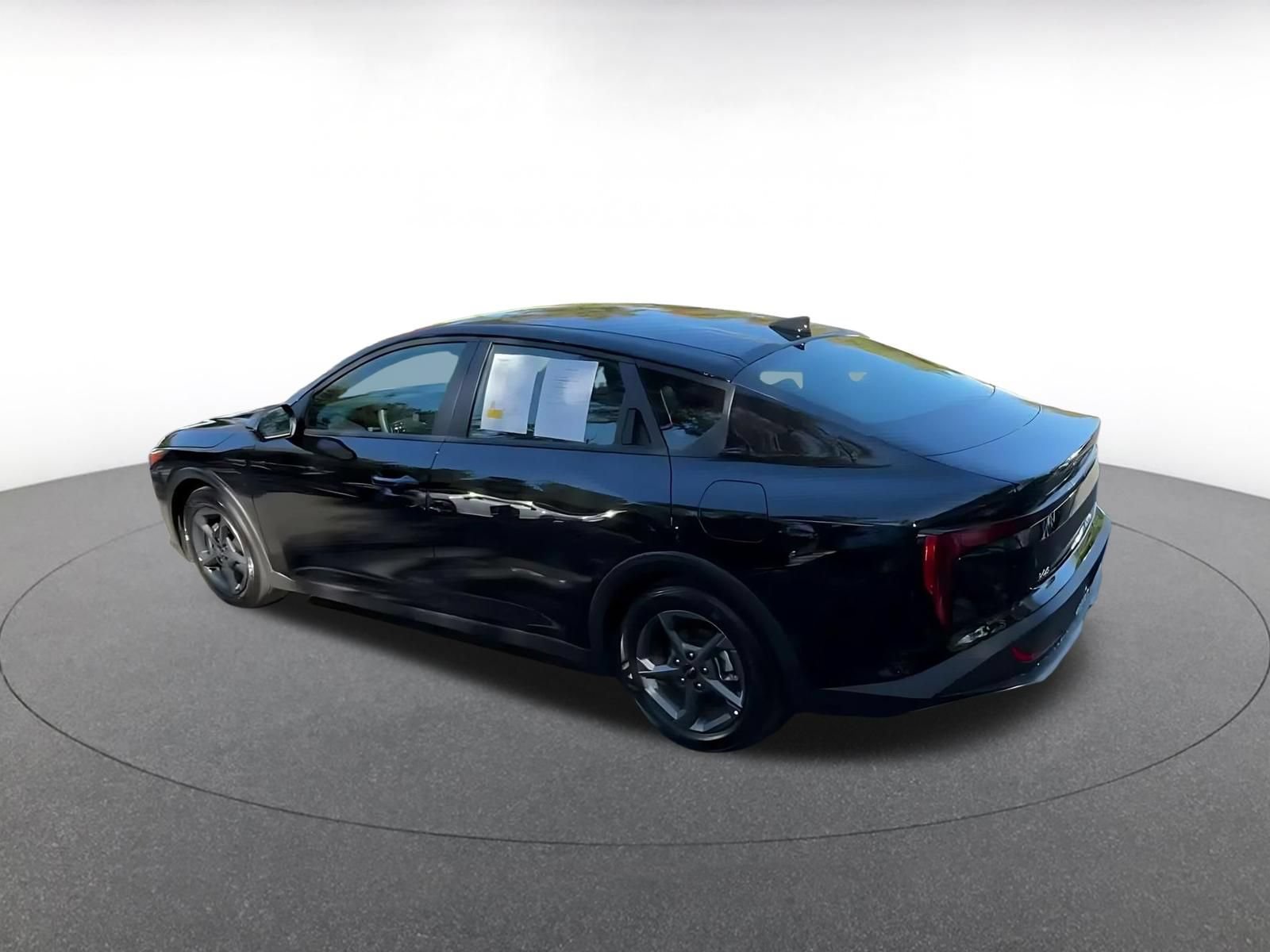 Used 2026 Kia K4 FWD image 8