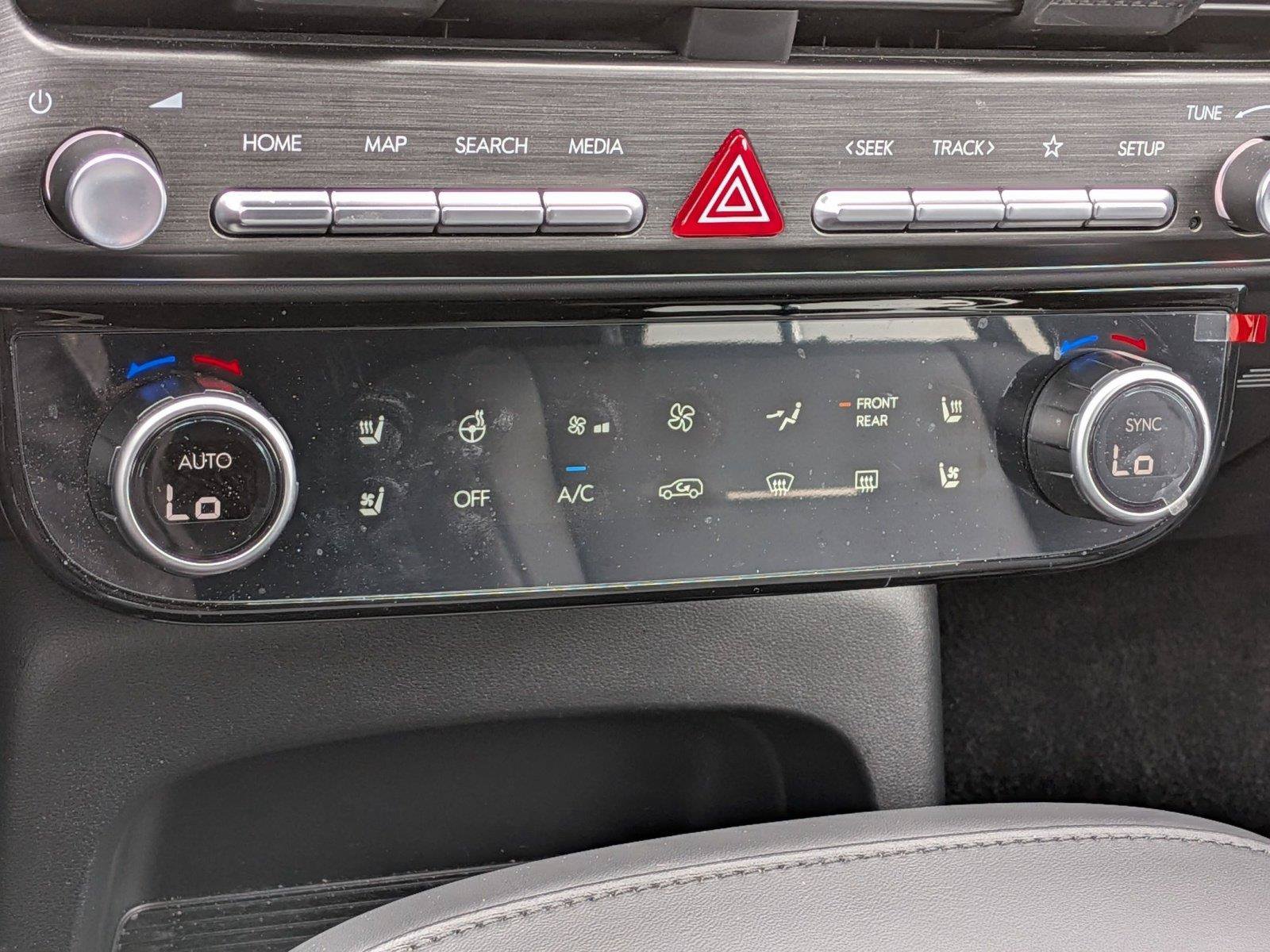 Used 2026 Hyundai Palisade Calligraphy FWD image 13
