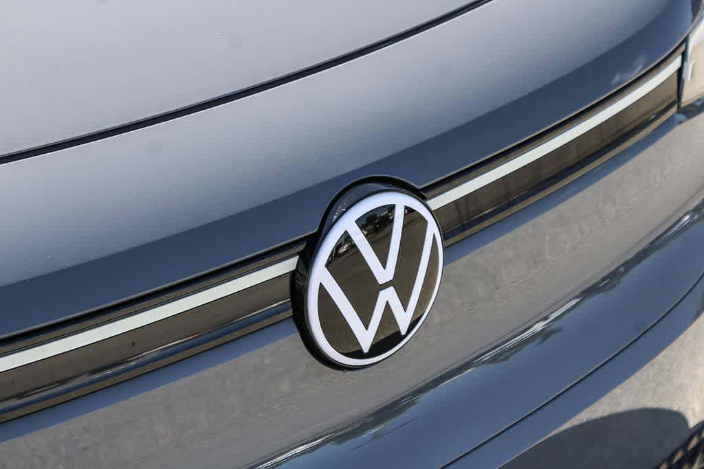 Used 2023 Volkswagen ID.4 Pro RWD image 5