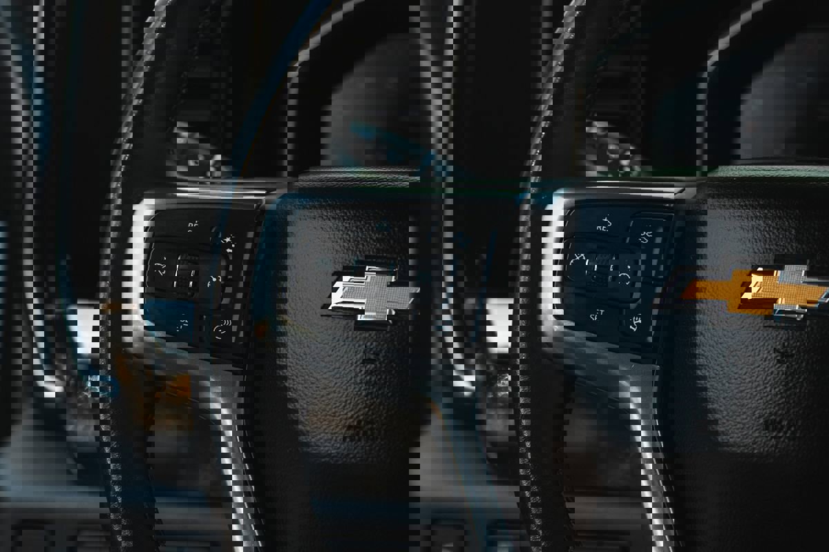 Used 2024 Chevrolet Silverado 2500 LTZ w/ LTZ Convenience Package image 33